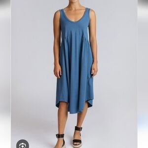 Sleeveless Chambray Blue Midi Dress - Relaxed Everyday Wear